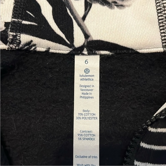 Lululemon Scuba Zip-Up Hoodie Jacket - Picture 2 of 5